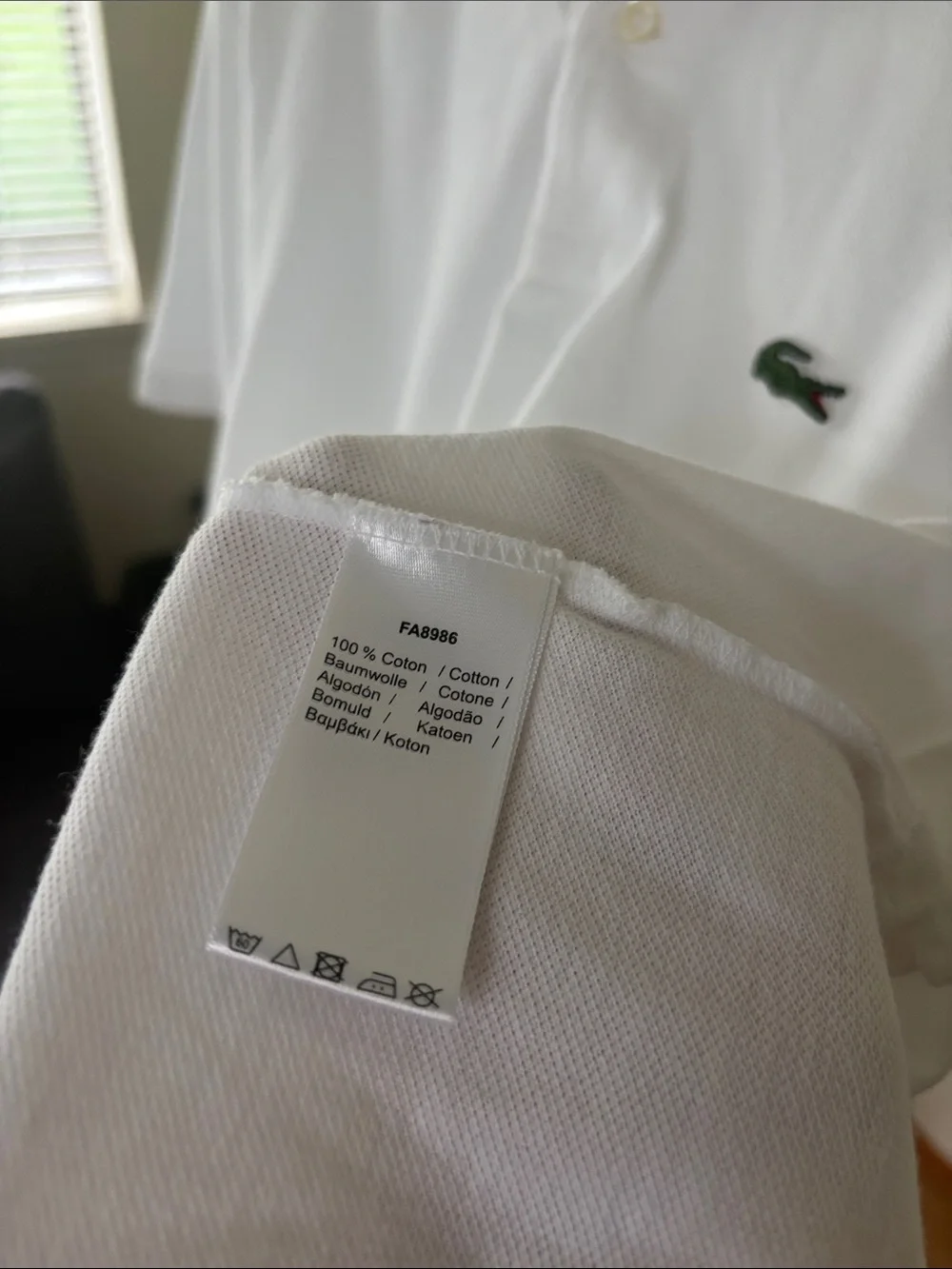 Lacoste White Cotton Piqué Polo with Green Crocodile Logo
